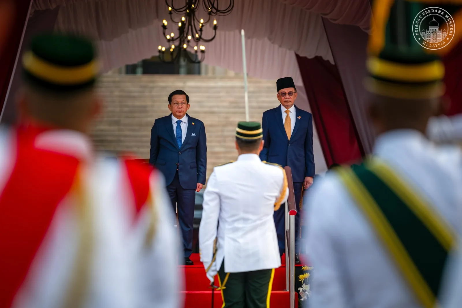 Anwar bincang kepulangan pelarian secara selamat, bermaruah dengan Presiden Myanmar