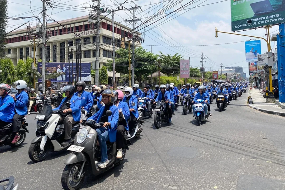 Mahasiswa UII bergerak menuju Titik Nol Kilometer Yogyakarta